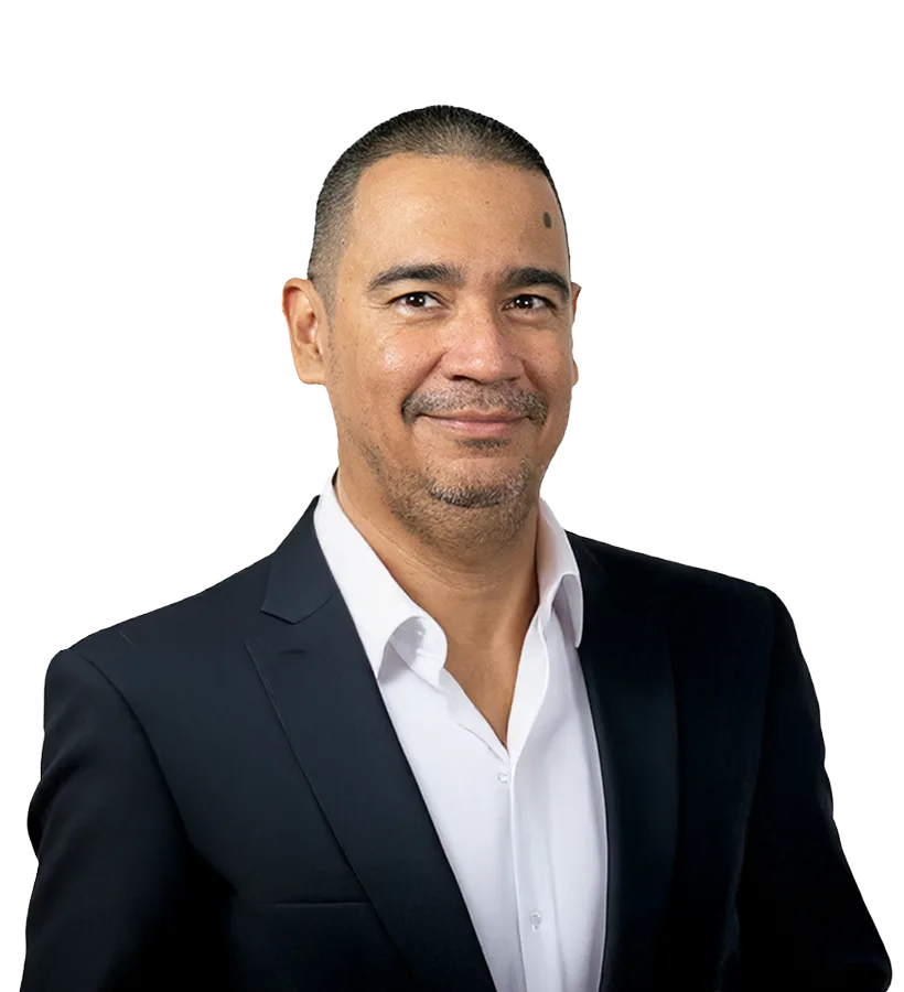 Carlos Alex Macias, Subgerente de Registel